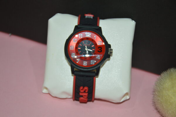 Daily Wear Men Watch