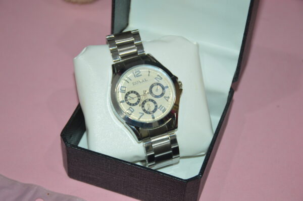 Modern Daily Wear Watch